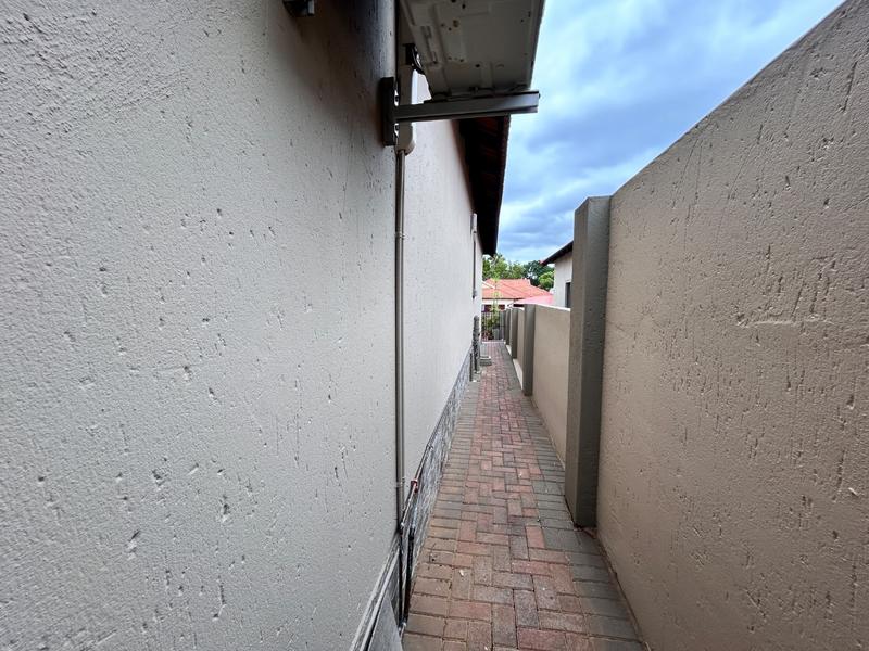 3 Bedroom Property for Sale in Melodie North West